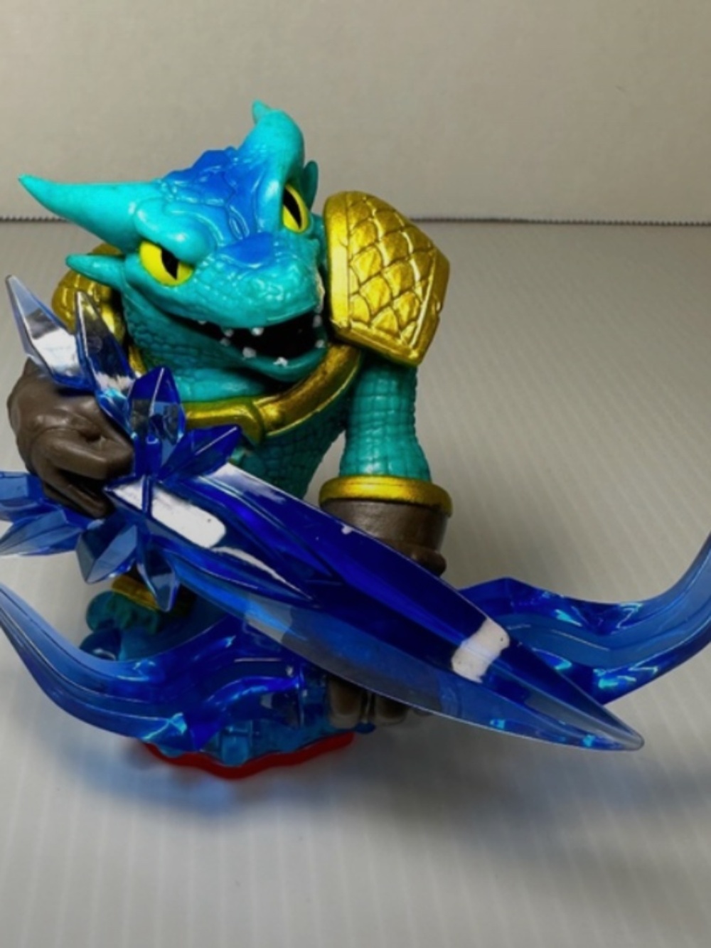 Skylanders: Trap Team: Snap Shot Figure w/bow Activision Games Figurine 2014